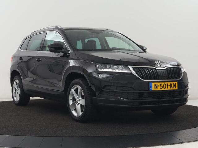 Skoda Karoq 1.5 TSI Business Edition Plus | Stoelverwarming | Adaptive cruise | Camera | Achterbankverwarming | Carplay | Navigatie | Full LED | Virtual Cockpit | Climate control | Bluetooth