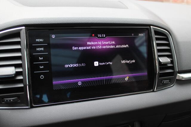 Skoda Karoq 1.5 TSI ACT Style Business / Trekhaak / Camera / Keyless / CarPlay / 18'' / Canton Audio / DAB / Stoelverwarming / Cruise Control Adaptief