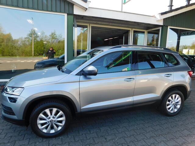 Skoda Karoq 1.5TSI 150PK STYLE!! All-in Prijs! Trekhaak!