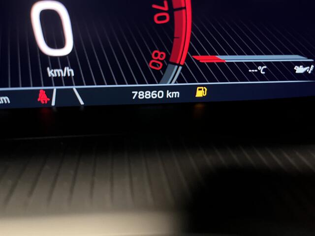 Skoda Karoq 1.5 TSI ACT Sportline / AUTOMAAT/ PANO/ TREKHAAK/ DCC/ STUUR+STOELVERWARM./ ACC/ PARK.SENSOR.V+A/ CAMERA/ SMARTLINK/ KEYLESS/ DIGITAL DASH/ NAVI/ DAB/ CLIMA/ LED/ 19'' LMV