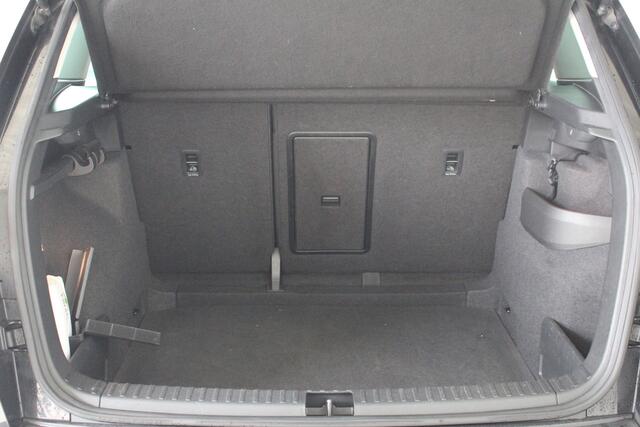 Skoda Karoq 1.0 TSI Clever Edition Android Auto / Apple Carplay | Climate Control | Stoelverwarming | PDC