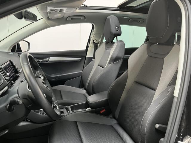 Skoda Karoq 1.0 TSI Ambition Tour / PANODAK/ KEYLESS/ STOELVERWARMING V&A/ DIGITAL DASH/ CRUISE/ SMARTLINK/ NAV/ CLIMA/ PARK. SENSOREN + CAMERA