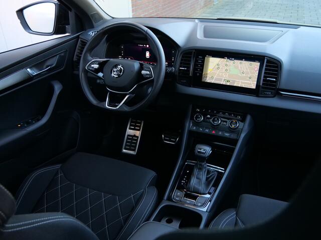 Skoda Karoq 1.5 TSI ACT Sportline Business 150 Pk Automaat Navi / DAB / Pano-dak / Camera / Winterpakket