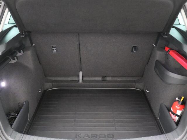 Skoda Karoq 1.5 TSI ACT Style Business 150PK DSG Trekhaak, 19", Virtual Pedal, Achteruitrijcamera, Memorystoel, Canton Audio, Keyless, Alarm, Stoelverwarming