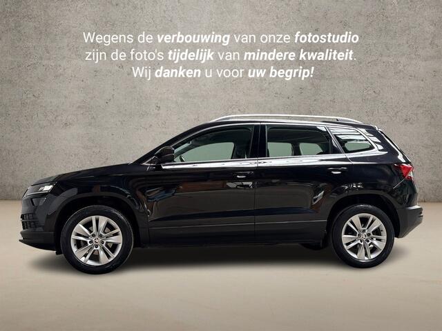 Skoda Karoq 1.0 TSI Sport (VIRTUAL COCKPIT, APPLE CARPLAY, GROOT NAVI, KEYLESS, CLIMATE, SPORTSTOELEN, PARKEERSENSOREN, CRUISE, NIEUWE APK, NIEUWSTAAT)