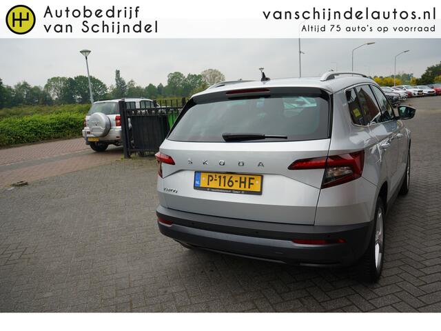 Skoda Karoq 1.5 TSI ACT 150PK BUSINESS EDITION PLUS ORIGINEEL NL PANORAMADAK CAMERA STOEL/STUUR/VOORRUITVERWARMING ANDROID/APPLECARPLAY NAVI ADAPTIEVE CRUISE PDC V+A LED 17INCH ENZ...