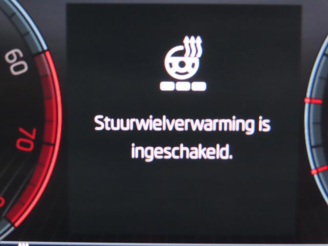 Skoda Karoq 1.5 TSI ACT Business Edition Plus DSG | trekhaak wegklapbaar | pano dak | voorruitverwarming | camera | adaptive cruise
