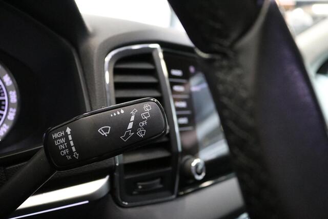 Skoda Karoq 1.0 TSI Business Edition | Camera | Stoelverw. | Navi | Dealer OH | NL AUTO |