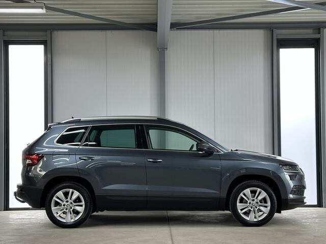 Skoda Karoq 1.5 TSI ACT Business Edition Plus DSG | ACC | Camera | Trekhaak |