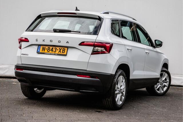 Skoda Karoq 1.0 TSI Business Edition Plus Trekhaak/ Camera/ Navigatie/ Carplay/ Climate control/ Elek. achterklep