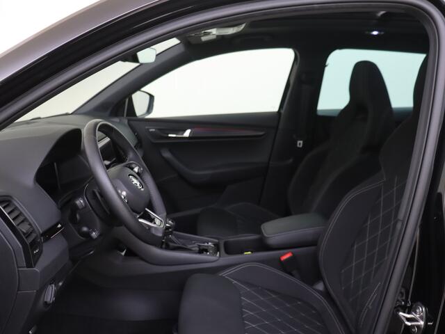 Skoda Karoq 1.5 TSI ACT Sportline Business OPEN DAK PACK BLACK !!!