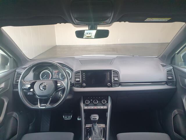 Skoda Karoq 1.5 TSI ACT Sportline Business TREKH./CARPLAY/PDC/NAVI/LED