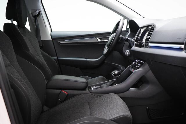 Skoda Karoq 1.5 TSI ACT Style Business | SPORTSTUUR | STOELVERWARMING | DRAADLOZE LADER | DAB | APPLE | CAMERA
