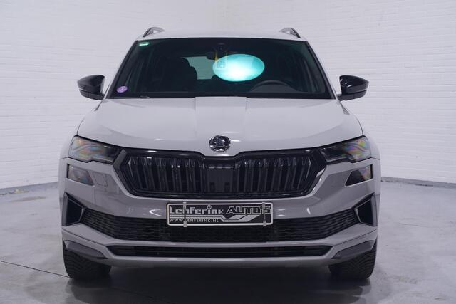 Skoda Karoq 1.5 TSI ACT Sportline Business NAP Camera Wegklapbare trekhaak Appple Carplay Stuur- en stoelverwarming v+a