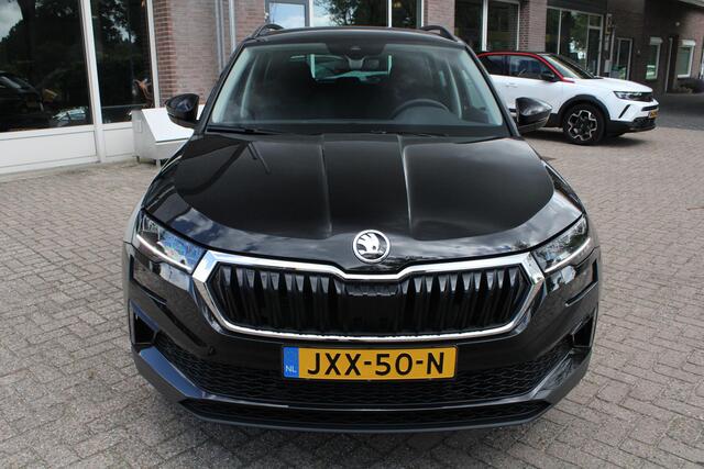 Skoda Karoq 1.5 TSI ACT Sportline Business LED, Carplay, Keyless, Cruise, Climate, Achteruitrijcamera, Stoelverwarming, Stuurverwarming, Navi, 16" LMV