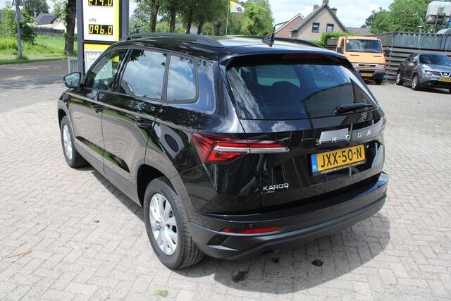 Skoda Karoq 1.5 TSI ACT Sportline Business LED, Carplay, Keyless, Cruise, Climate, Achteruitrijcamera, Stoelverwarming, Stuurverwarming, Navi, 16" LMV