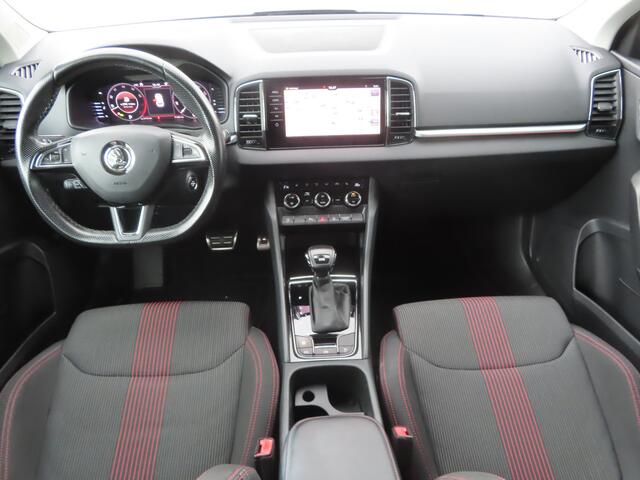 Skoda Karoq 1.5 TSI ACT Style DSG | sportstoelen | groot nav | voorruitverwarming | stoelverwarming | elektrische stoel + geheugen | camera | adaptive cruise