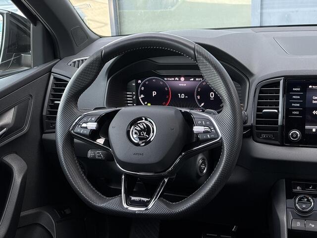 Skoda Karoq 1.5 TSI DSG Sportline Business | Trekhaak | 360 Graden Camera | Parkeersensoren | Panoramadak | Cruise Control Adaptief | Virtual Cockpit | Elektrische Achterklep | Navigatie | Apple Carplay | Android Auto | Stoelverwarming