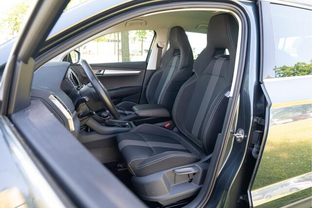 Skoda Karoq 1.5 TSI ACT Style DSG | Trekhaak | Navi | Camera | ACC | Sportstoelen