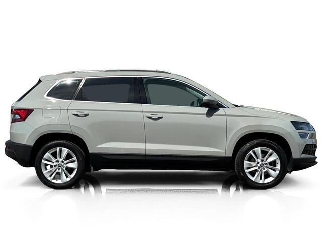 Skoda Karoq 1.0 TSI ? Pano ? CarPlay ? Stoelverwarming