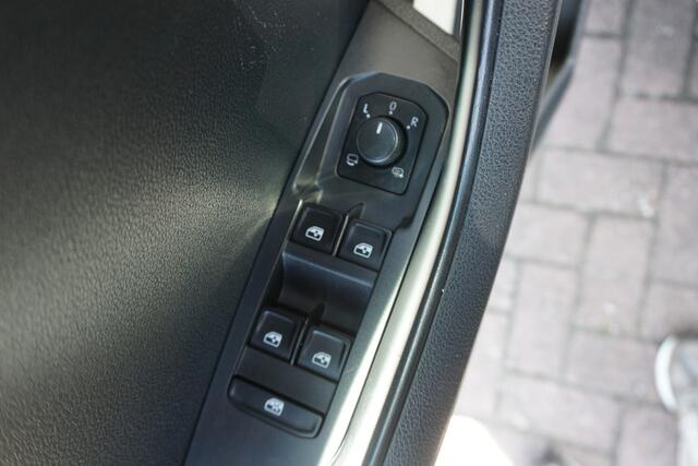 Skoda Karoq 1.5 TSI ACT Business Edition Plus Camera | Pano | ACC *all in prijs*