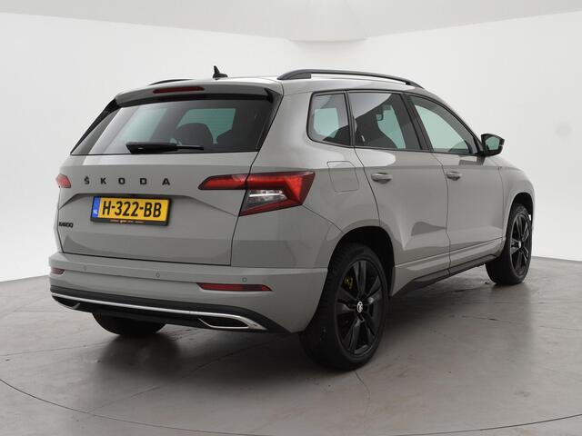 Skoda Karoq 1.5 TSI ACT SPORTLINE + WEGKL. TREKHAAK | VOL LEDER | ADAPTIVE CRUISE | CANTON | CAMERA