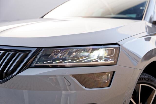 Skoda Karoq 1.5 TSI ACT Sportline Business 19" LM velgen, Sound System, Verwarmbare stoelen, criose control, enz