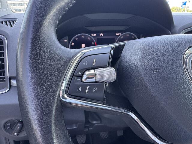 Skoda Karoq 1.5 TSI ACT Business Edition | Climate Control | DAB+ | LED verlichting | Achteruitrijcamera