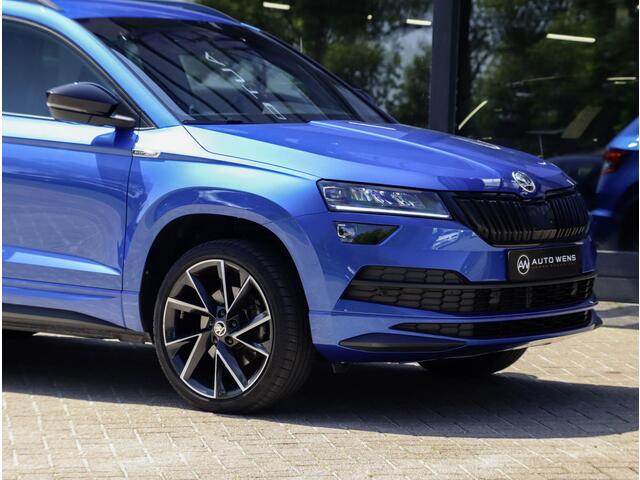 Skoda Karoq 1.5 TSI ACT Sportline 150PK DSG Camera Navi Stoel/Stuurverw. Race Blue 19 inch
