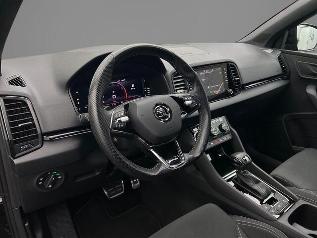 Skoda Karoq Sportline Business 1.5 TSI 150pk DSG Automaat Trekhaak, Adaptive cruise control, Achteruitrijcamera, Navigatie, LED matrix koplampen, Stoelverwarming