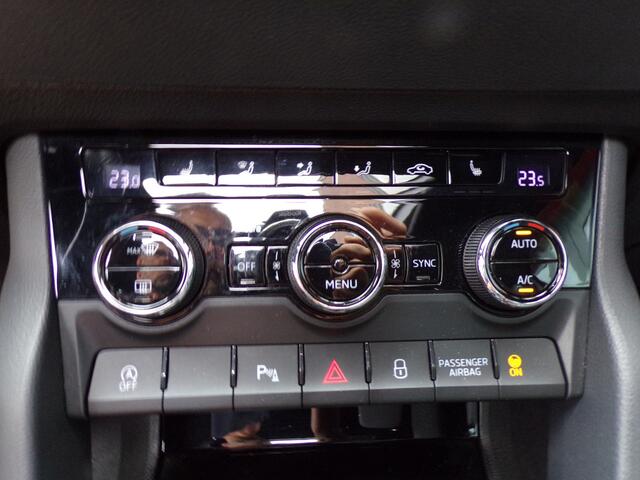 Skoda Karoq 1.5 TSI ACT Sportline Business Pano Trekhaak Carplay Navi Bomvol!!!