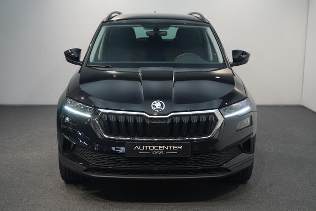 Skoda Karoq 1.5 TSI ACT Business Edition ? NL AUTO ? 19" ? TREKHAAK ? CRUISE ? LED ? NAP