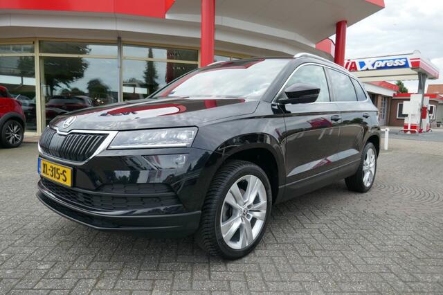 Skoda Karoq 1.5 TSI ACT STYLE BUS. 150 PK TREKHAAK/CANTION AUDIO/CAMERA