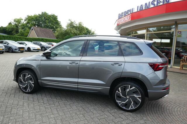 Skoda Karoq 1.5 TSI SPORTL. BUS. 150 PK NIEUW MODEL/CAMERA/MATRIX LED/PANODAK