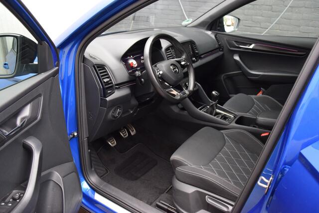 Skoda Karoq 1.5 TSI ACT Sportline Business | Incl. BOVAG Garantie | Geen import | Trekhaak | Apple Carplay/Android Auto | PDC Voor+Achter | Stoel&Stuurverwarming | 19'' Velgen | Full LED |