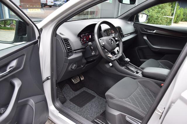 Skoda Karoq 1.5 TSI 150PK ACT Sportline Business DSG Automaat | Org. NL | Rijklaar incl. BOVAG Garantie | Trekhaak | 19'' Velgen | Virtual Cockpit | Achteruitrijcamera | Stoel/Stuur&Voorruitverwarming |