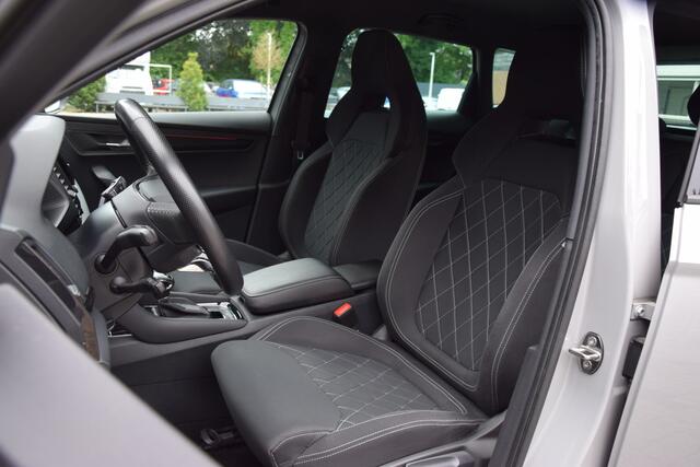 Skoda Karoq 1.5 TSI 150PK ACT Sportline Business DSG Automaat | Org. NL | Rijklaar incl. BOVAG Garantie | Trekhaak | 19'' Velgen | Virtual Cockpit | Achteruitrijcamera | Stoel/Stuur&Voorruitverwarming |
