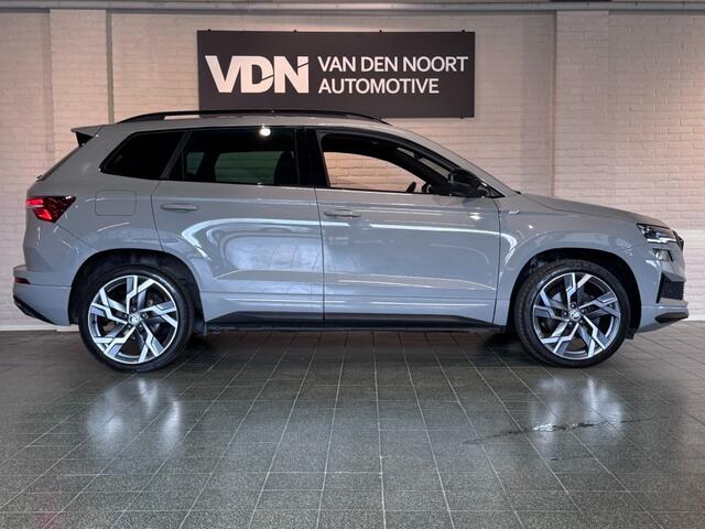 Skoda Karoq 1.5 TSI Sportline Business Trekhaak Stoel- en stuurverw 19''