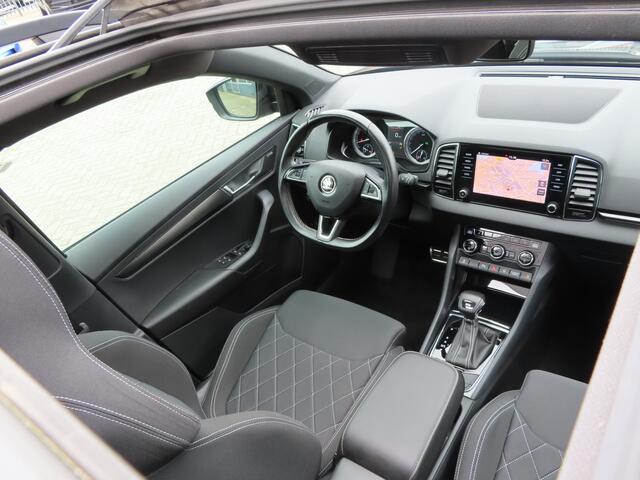 Skoda Karoq 1.5 TSI ACT Sportline Business DSG | pano dak | trekhaak wegklapbaar | canton soundsystem | verwarmbare voorruit |
