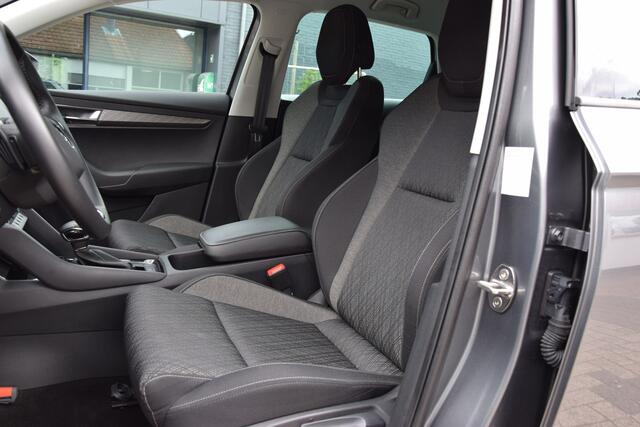 Skoda Karoq 1.5 TSI ACT Business Edition Plus DSG Automaat | Org. NL | BOVAG Garantie | Stoel&Stuurverwarming | El. Kofferklep | Adaptive Cruise Control | Achteruitrijcamera |