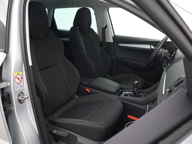 Skoda Karoq 1.5 TSI ACT 150 PK *12.878 KM!* + PANORAMADAK + VIRTUAL COCKPIT | ADAPTIVE CRUISE | CAMERA
