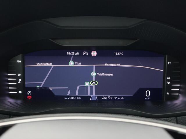 Skoda Karoq 1.5 TSI ACT 150 PK *12.878 KM!* + PANORAMADAK + VIRTUAL COCKPIT | ADAPTIVE CRUISE | CAMERA