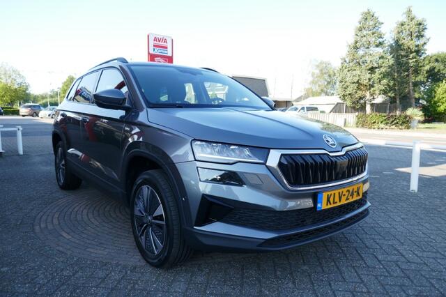 Skoda Karoq 1.5 TSI BUSINESS EDITION PLUS 150 PK CAMERA/NAVI/ACC/WINTERPAKKET
