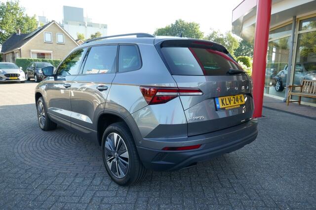 Skoda Karoq 1.5 TSI BUSINESS EDITION PLUS 150 PK CAMERA/NAVI/ACC/WINTERPAKKET