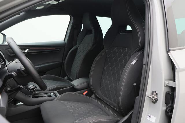 Skoda Karoq 1.5 TSI ACT Sportline Business Camera, Virtual Cockpit, Trekhaak, Canton Sound, Keyless, PDC