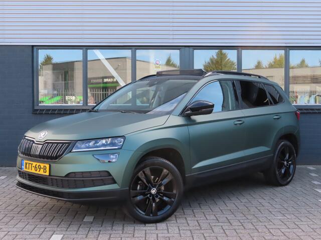 Skoda Karoq 1.0 TSI | Pano dak | Trekhaak wegklapbaar | Stoel + stuurwielverwarming |