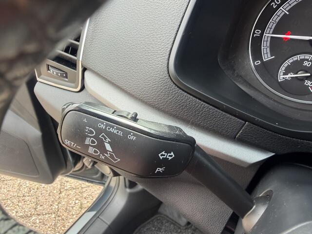 Skoda Karoq 1.5 TSI ACT Ambition Carplay/Navi/Airco/Cruise