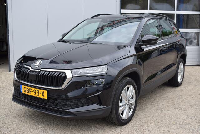 Skoda Karoq 1.5 TSI ACT Business Edition | NL-Auto | Open dak | Varioflex stoelen