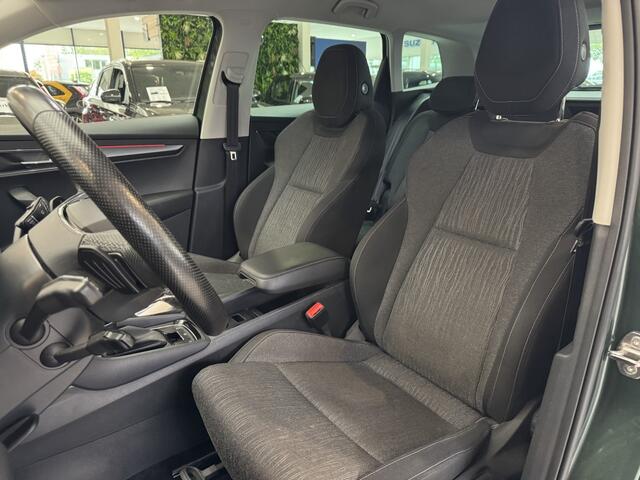 Skoda Karoq Style [ TREKHAAK I CLIMATE CONTROL I APPLE CARPLAY ]