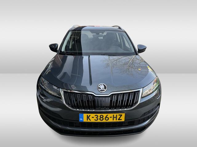 Skoda Karoq 1.0 TSI Business Edition Plus | 17 inch velgen | applecarplay/android auto |